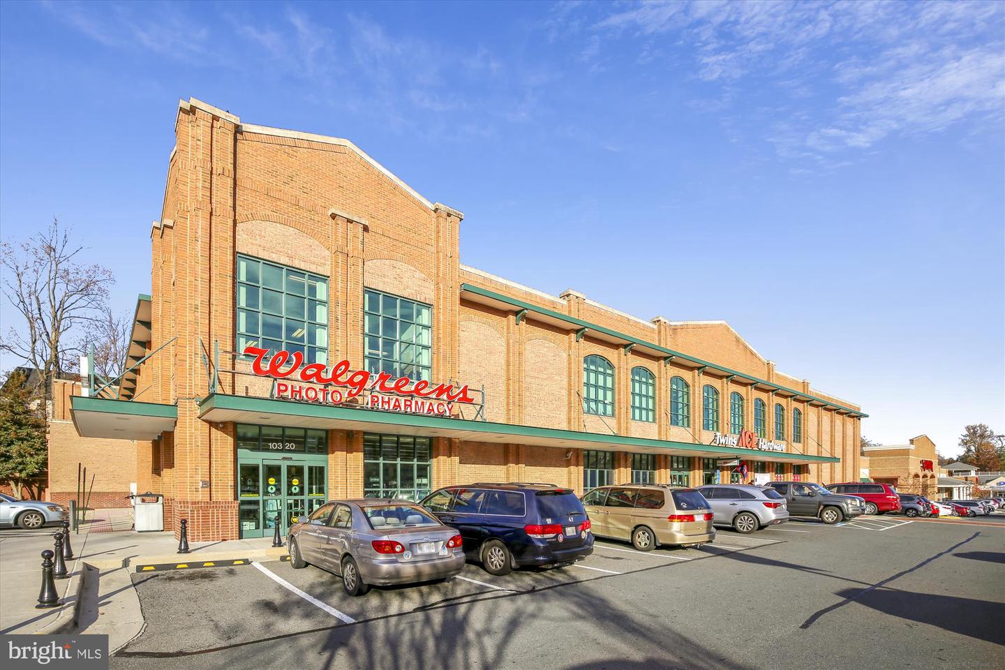 10212 PROVINCETOWN CT, FAIRFAX, Virginia 22032, 3 Bedrooms Bedrooms, 10 Rooms Rooms,2 BathroomsBathrooms,Residential,For sale,10212 PROVINCETOWN CT,VAFX2275264 MLS # VAFX2275264 10212 PROVINCETOWN CT, FAIRFAX, Virginia 22032, 3 Bedrooms Bedrooms, 10 Rooms Rooms,2 BathroomsBathrooms,Residential,For sale,10212 PROVINCETOWN CT,VAFX2275264 MLS # VAFX2275264