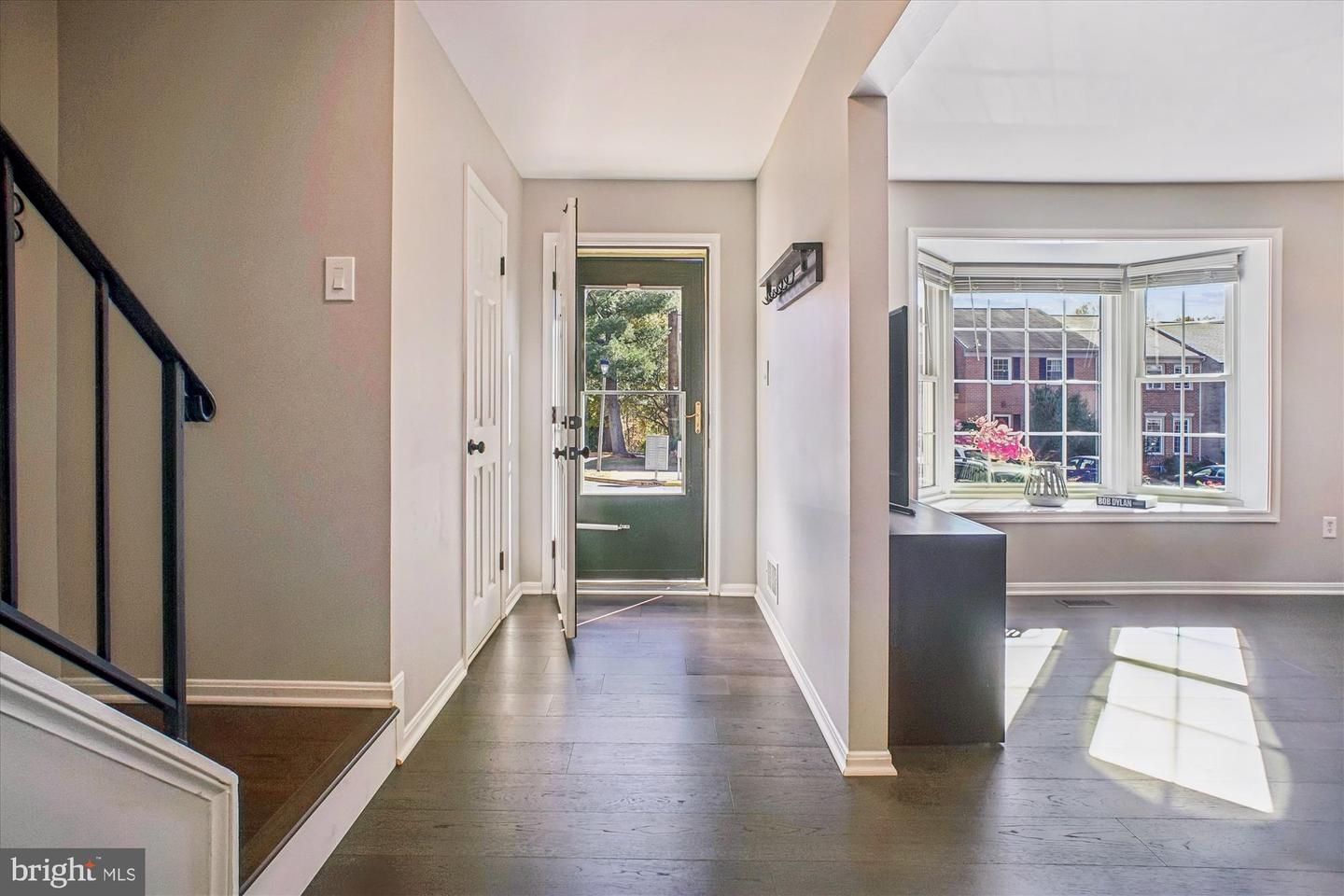 10212 PROVINCETOWN CT, FAIRFAX, Virginia 22032, 3 Bedrooms Bedrooms, 10 Rooms Rooms,2 BathroomsBathrooms,Residential,For sale,10212 PROVINCETOWN CT,VAFX2275264 MLS # VAFX2275264 10212 PROVINCETOWN CT, FAIRFAX, Virginia 22032, 3 Bedrooms Bedrooms, 10 Rooms Rooms,2 BathroomsBathrooms,Residential,For sale,10212 PROVINCETOWN CT,VAFX2275264 MLS # VAFX2275264