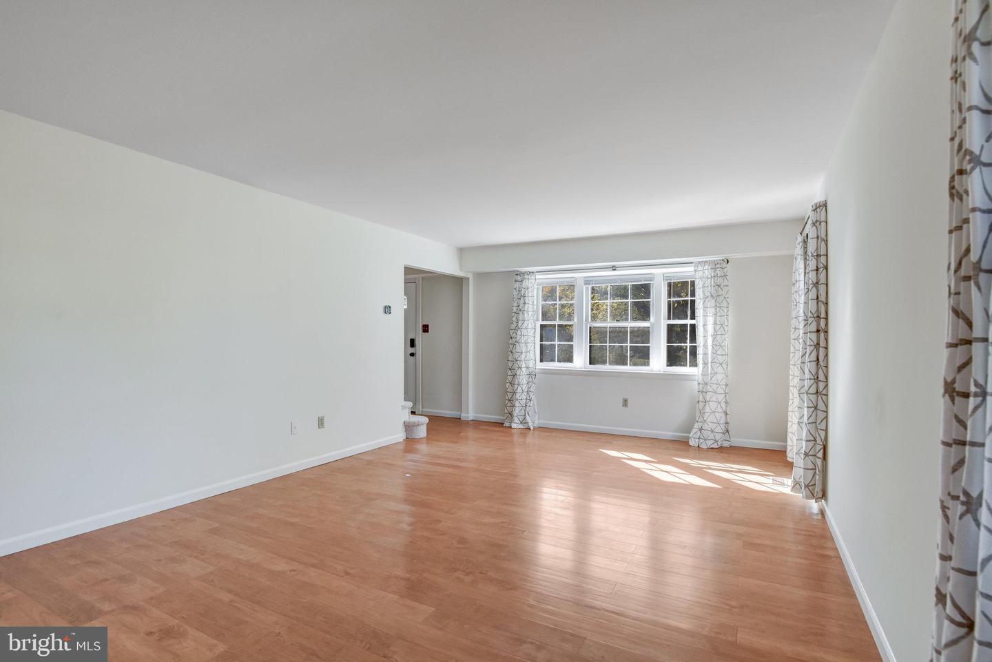 12801 POINT PLEASANT DR, FAIRFAX, Virginia 22033, 4 Bedrooms Bedrooms, ,2 BathroomsBathrooms,Residential,For sale,12801 POINT PLEASANT DR,VAFX2275644 MLS # VAFX2275644 12801 POINT PLEASANT DR, FAIRFAX, Virginia 22033, 4 Bedrooms Bedrooms, ,2 BathroomsBathrooms,Residential,For sale,12801 POINT PLEASANT DR,VAFX2275644 MLS # VAFX2275644