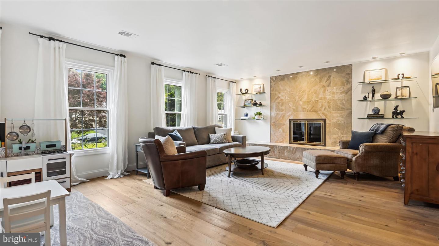 11803 GREY BIRCH PL, RESTON, Virginia 20191, 4 Bedrooms Bedrooms, ,3 BathroomsBathrooms,Residential,For sale,11803 GREY BIRCH PL,VAFX2275736 MLS # VAFX2275736 11803 GREY BIRCH PL, RESTON, Virginia 20191, 4 Bedrooms Bedrooms, ,3 BathroomsBathrooms,Residential,For sale,11803 GREY BIRCH PL,VAFX2275736 MLS # VAFX2275736