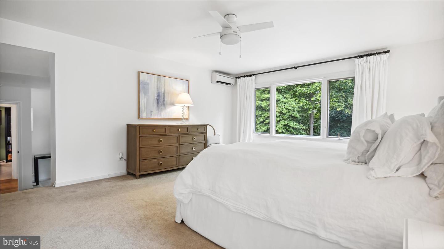 11803 GREY BIRCH PL, RESTON, Virginia 20191, 4 Bedrooms Bedrooms, ,3 BathroomsBathrooms,Residential,For sale,11803 GREY BIRCH PL,VAFX2275736 MLS # VAFX2275736 11803 GREY BIRCH PL, RESTON, Virginia 20191, 4 Bedrooms Bedrooms, ,3 BathroomsBathrooms,Residential,For sale,11803 GREY BIRCH PL,VAFX2275736 MLS # VAFX2275736