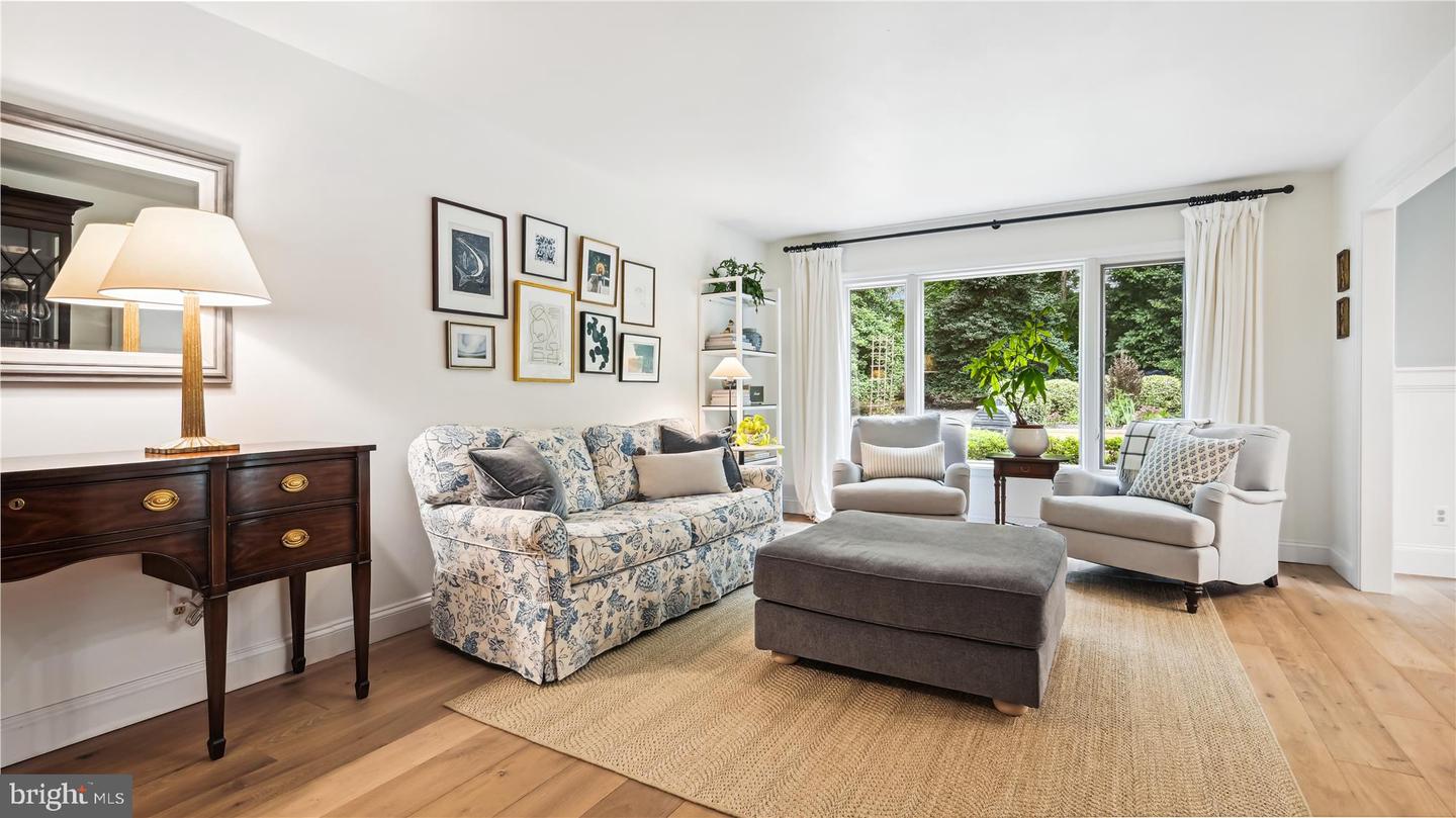 11803 GREY BIRCH PL, RESTON, Virginia 20191, 4 Bedrooms Bedrooms, ,3 BathroomsBathrooms,Residential,For sale,11803 GREY BIRCH PL,VAFX2275736 MLS # VAFX2275736 11803 GREY BIRCH PL, RESTON, Virginia 20191, 4 Bedrooms Bedrooms, ,3 BathroomsBathrooms,Residential,For sale,11803 GREY BIRCH PL,VAFX2275736 MLS # VAFX2275736