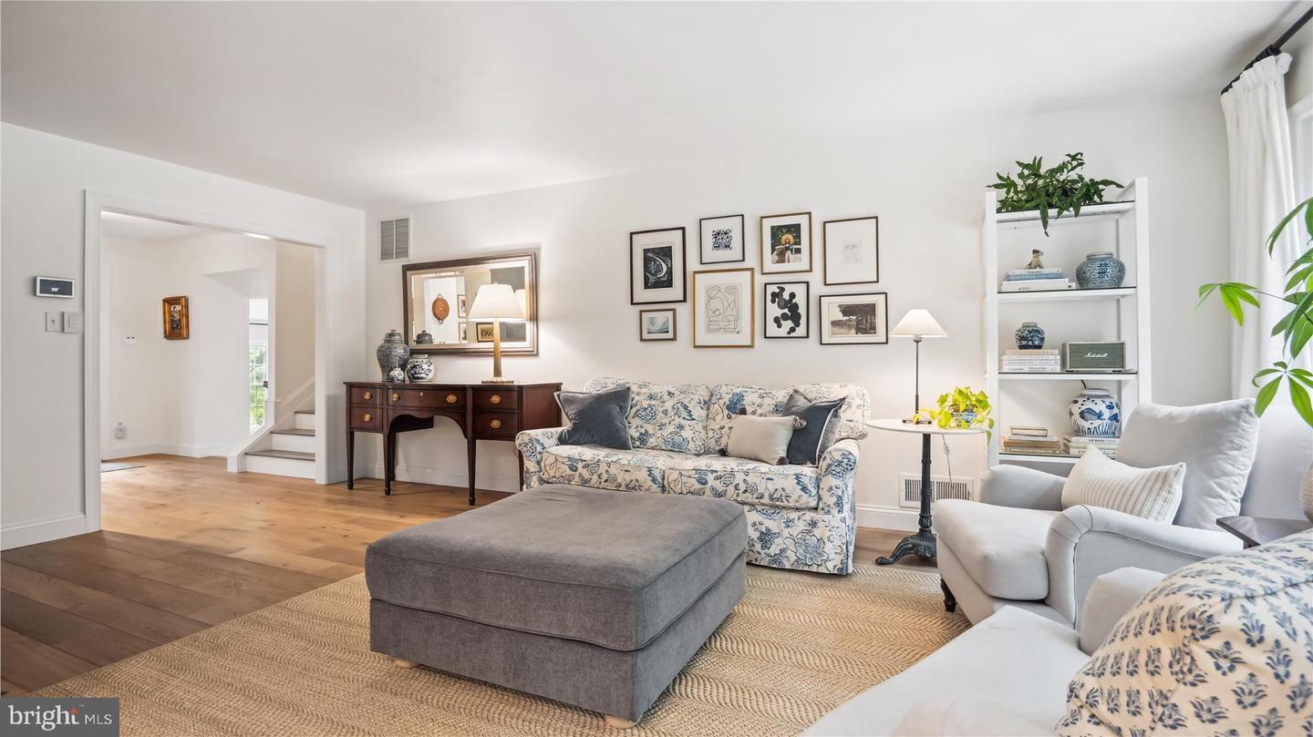 11803 GREY BIRCH PL, RESTON, Virginia 20191, 4 Bedrooms Bedrooms, ,3 BathroomsBathrooms,Residential,For sale,11803 GREY BIRCH PL,VAFX2275736 MLS # VAFX2275736 11803 GREY BIRCH PL, RESTON, Virginia 20191, 4 Bedrooms Bedrooms, ,3 BathroomsBathrooms,Residential,For sale,11803 GREY BIRCH PL,VAFX2275736 MLS # VAFX2275736