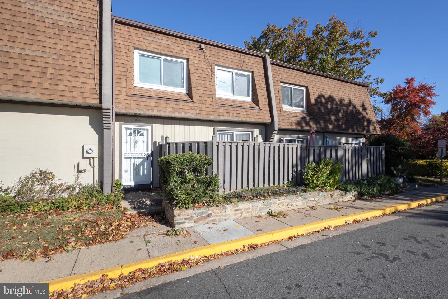 7947 SAUSALITO PL #25C, ALEXANDRIA, Virginia 22309, 2 Bedrooms Bedrooms, ,1 BathroomBathrooms,Residential,For sale,7947 SAUSALITO PL #25C,VAFX2276002 MLS # VAFX2276002 7947 SAUSALITO PL #25C, ALEXANDRIA, Virginia 22309, 2 Bedrooms Bedrooms, ,1 BathroomBathrooms,Residential,For sale,7947 SAUSALITO PL #25C,VAFX2276002 MLS # VAFX2276002