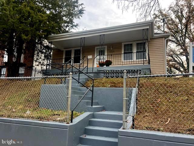 5109 BASS PL SE, WASHINGTON, District Of Columbia 20019, 4 Bedrooms Bedrooms, ,2 BathroomsBathrooms,Residential,For sale,5109 BASS PL SE,DCDC2228650 MLS # DCDC2228650 5109 BASS PL SE, WASHINGTON, District Of Columbia 20019, 4 Bedrooms Bedrooms, ,2 BathroomsBathrooms,Residential,For sale,5109 BASS PL SE,DCDC2228650 MLS # DCDC2228650