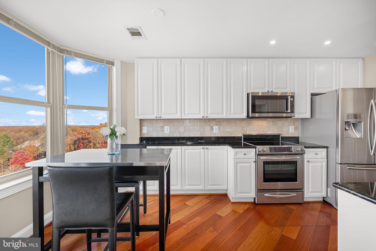 11776 STRATFORD HOUSE PL #907, RESTON, Virginia 20190, 2 Bedrooms Bedrooms, ,2 BathroomsBathrooms,Residential,For sale,11776 STRATFORD HOUSE PL #907,VAFX2276250 MLS # VAFX2276250 11776 STRATFORD HOUSE PL #907, RESTON, Virginia 20190, 2 Bedrooms Bedrooms, ,2 BathroomsBathrooms,Residential,For sale,11776 STRATFORD HOUSE PL #907,VAFX2276250 MLS # VAFX2276250