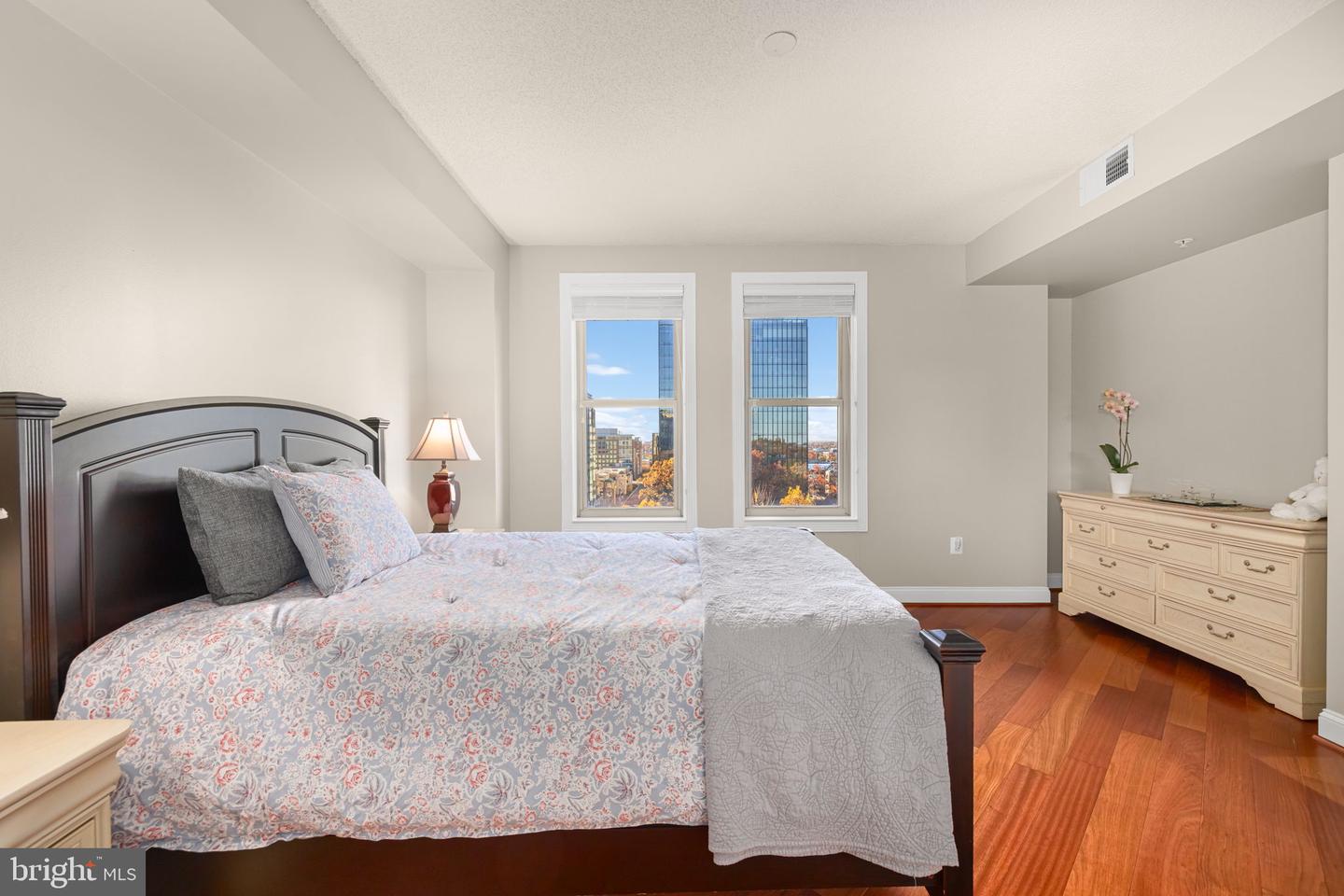 11776 STRATFORD HOUSE PL #907, RESTON, Virginia 20190, 2 Bedrooms Bedrooms, ,2 BathroomsBathrooms,Residential,For sale,11776 STRATFORD HOUSE PL #907,VAFX2276250 MLS # VAFX2276250 11776 STRATFORD HOUSE PL #907, RESTON, Virginia 20190, 2 Bedrooms Bedrooms, ,2 BathroomsBathrooms,Residential,For sale,11776 STRATFORD HOUSE PL #907,VAFX2276250 MLS # VAFX2276250