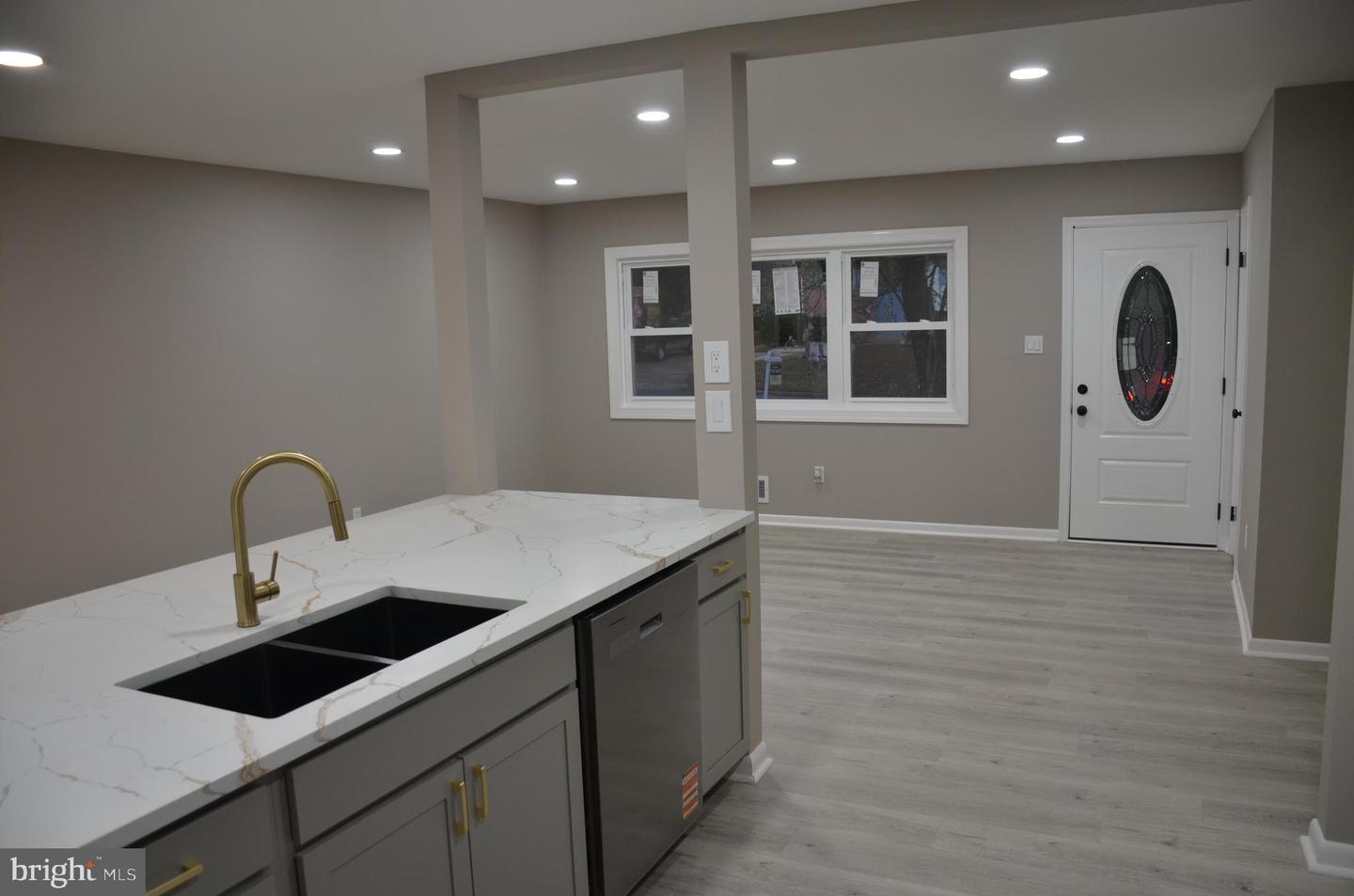 4407 PICOT RD, ALEXANDRIA, Virginia 22310, 5 Bedrooms Bedrooms, ,3 BathroomsBathrooms,Residential,For sale,4407 PICOT RD,VAFX2276472 MLS # VAFX2276472 4407 PICOT RD, ALEXANDRIA, Virginia 22310, 5 Bedrooms Bedrooms, ,3 BathroomsBathrooms,Residential,For sale,4407 PICOT RD,VAFX2276472 MLS # VAFX2276472