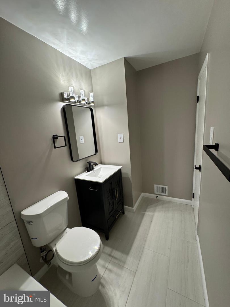 4407 PICOT RD, ALEXANDRIA, Virginia 22310, 5 Bedrooms Bedrooms, ,3 BathroomsBathrooms,Residential,For sale,4407 PICOT RD,VAFX2276472 MLS # VAFX2276472 4407 PICOT RD, ALEXANDRIA, Virginia 22310, 5 Bedrooms Bedrooms, ,3 BathroomsBathrooms,Residential,For sale,4407 PICOT RD,VAFX2276472 MLS # VAFX2276472