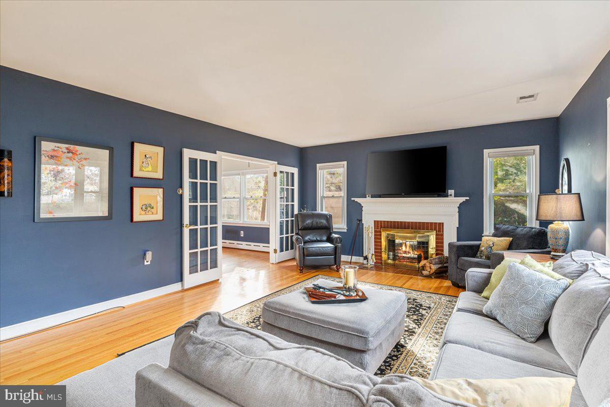 605 HAPPY CREEK RD, FRONT ROYAL, Virginia 22630, 3 Bedrooms Bedrooms, ,2 BathroomsBathrooms,Residential,For sale,605 HAPPY CREEK RD,VAWR2012660 MLS # VAWR2012660