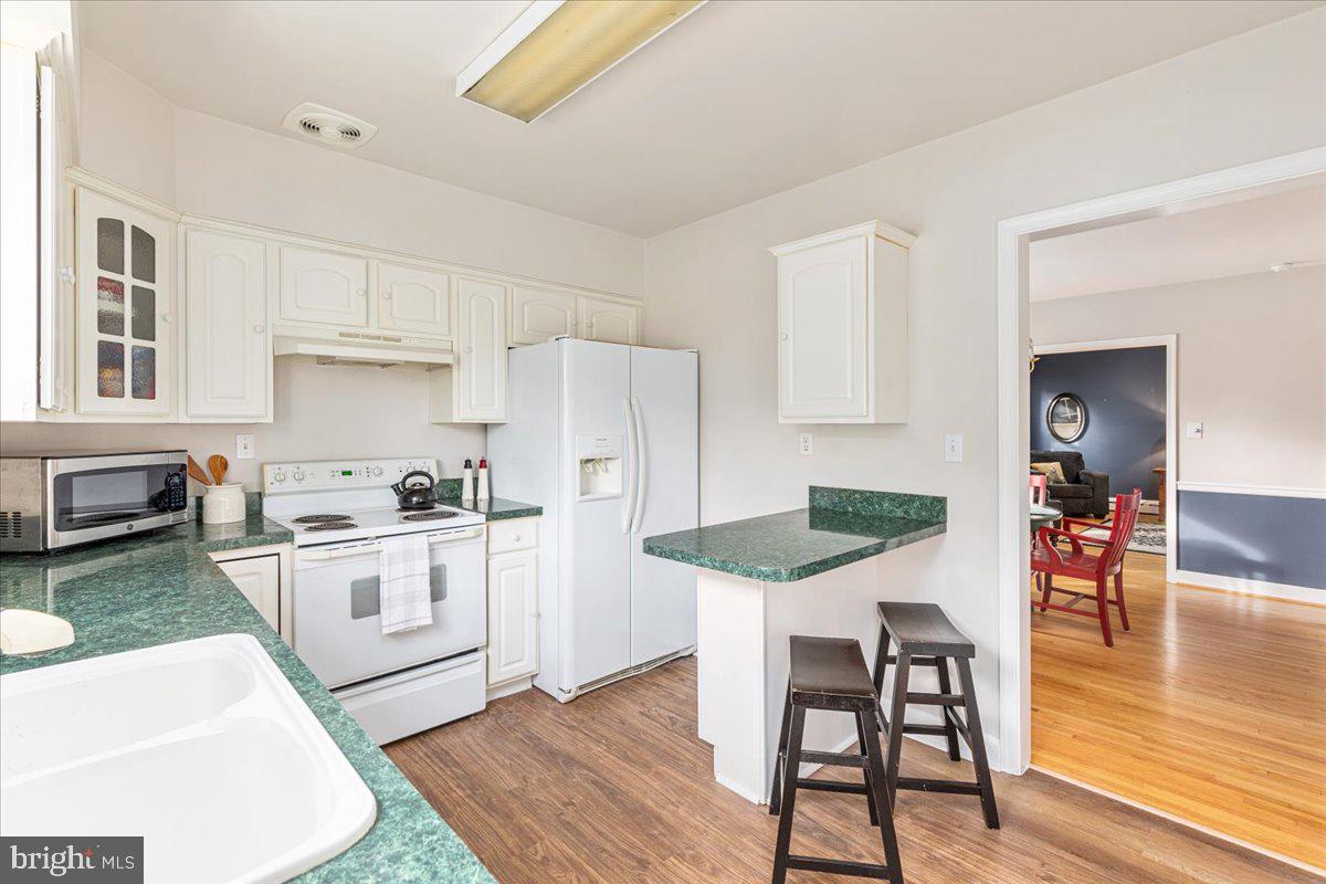 605 HAPPY CREEK RD, FRONT ROYAL, Virginia 22630, 3 Bedrooms Bedrooms, ,2 BathroomsBathrooms,Residential,For sale,605 HAPPY CREEK RD,VAWR2012660 MLS # VAWR2012660