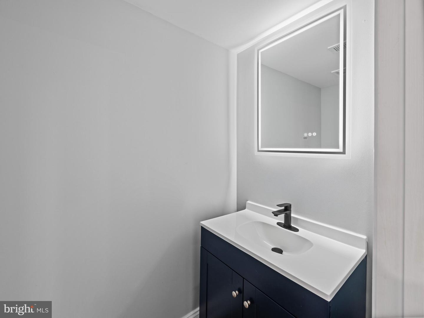 13133 PARK CRESCENT CIR, HERNDON, Virginia 20171, 4 Bedrooms Bedrooms, ,3 BathroomsBathrooms,Residential,For sale,13133 PARK CRESCENT CIR,VAFX2276720 MLS # VAFX2276720 13133 PARK CRESCENT CIR, HERNDON, Virginia 20171, 4 Bedrooms Bedrooms, ,3 BathroomsBathrooms,Residential,For sale,13133 PARK CRESCENT CIR,VAFX2276720 MLS # VAFX2276720