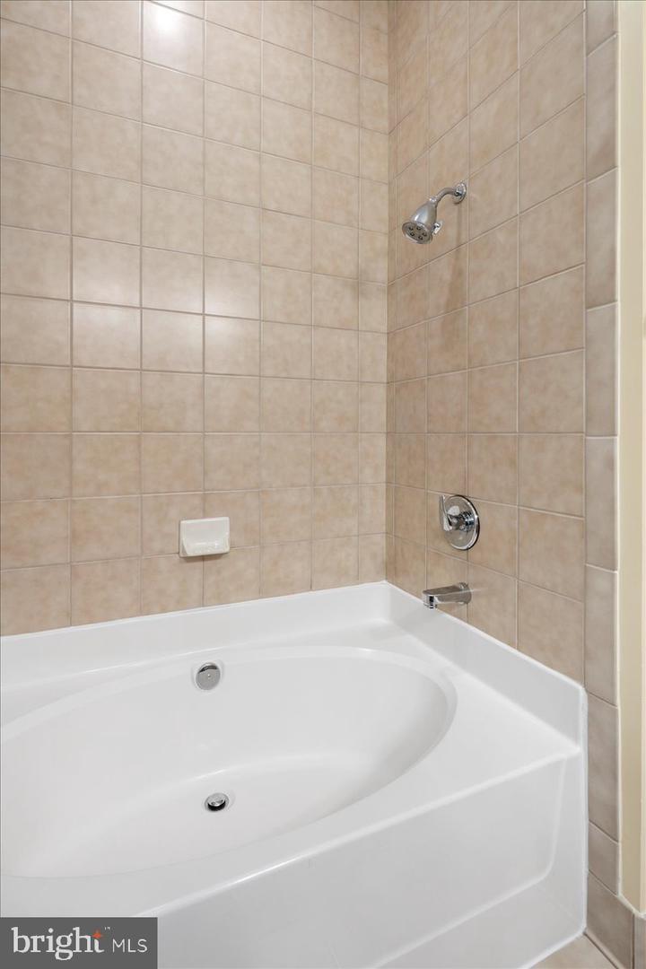 2720 S ARLINGTON MILL DR #1107, ARLINGTON, Virginia 22206, 2 Bedrooms Bedrooms, ,2 BathroomsBathrooms,Residential,For sale,2720 S ARLINGTON MILL DR #1107,VAAR2065512 MLS # VAAR2065512 2720 S ARLINGTON MILL DR #1107, ARLINGTON, Virginia 22206, 2 Bedrooms Bedrooms, ,2 BathroomsBathrooms,Residential,For sale,2720 S ARLINGTON MILL DR #1107,VAAR2065512 MLS # VAAR2065512