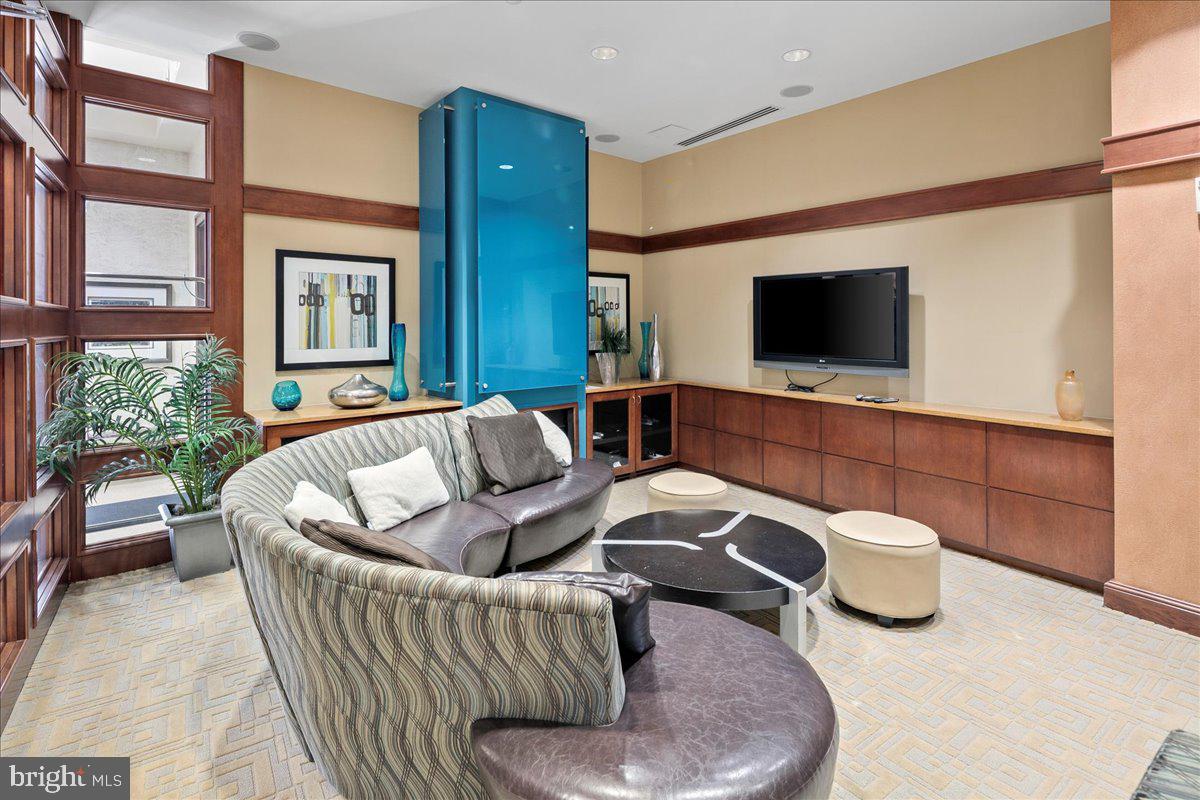 2720 S ARLINGTON MILL DR #1107, ARLINGTON, Virginia 22206, 2 Bedrooms Bedrooms, ,2 BathroomsBathrooms,Residential,For sale,2720 S ARLINGTON MILL DR #1107,VAAR2065512 MLS # VAAR2065512 2720 S ARLINGTON MILL DR #1107, ARLINGTON, Virginia 22206, 2 Bedrooms Bedrooms, ,2 BathroomsBathrooms,Residential,For sale,2720 S ARLINGTON MILL DR #1107,VAAR2065512 MLS # VAAR2065512