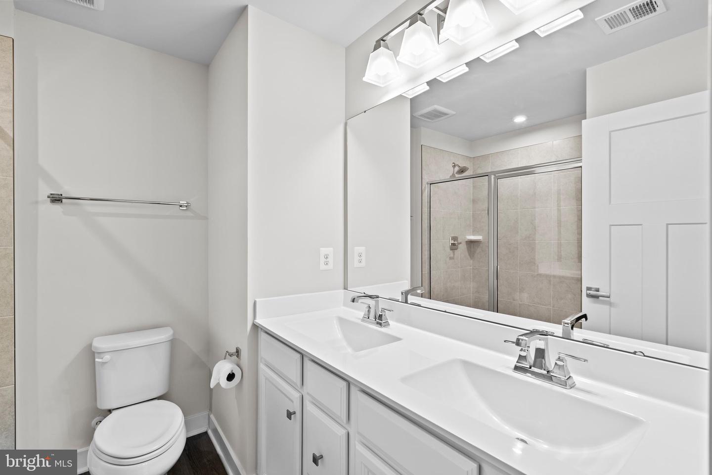 14024 SUNRISE VALLEY DR, HERNDON, Virginia 20171, 4 Bedrooms Bedrooms, ,4 BathroomsBathrooms,Residential,For sale,14024 SUNRISE VALLEY DR,VAFX2276856 MLS # VAFX2276856 14024 SUNRISE VALLEY DR, HERNDON, Virginia 20171, 4 Bedrooms Bedrooms, ,4 BathroomsBathrooms,Residential,For sale,14024 SUNRISE VALLEY DR,VAFX2276856 MLS # VAFX2276856