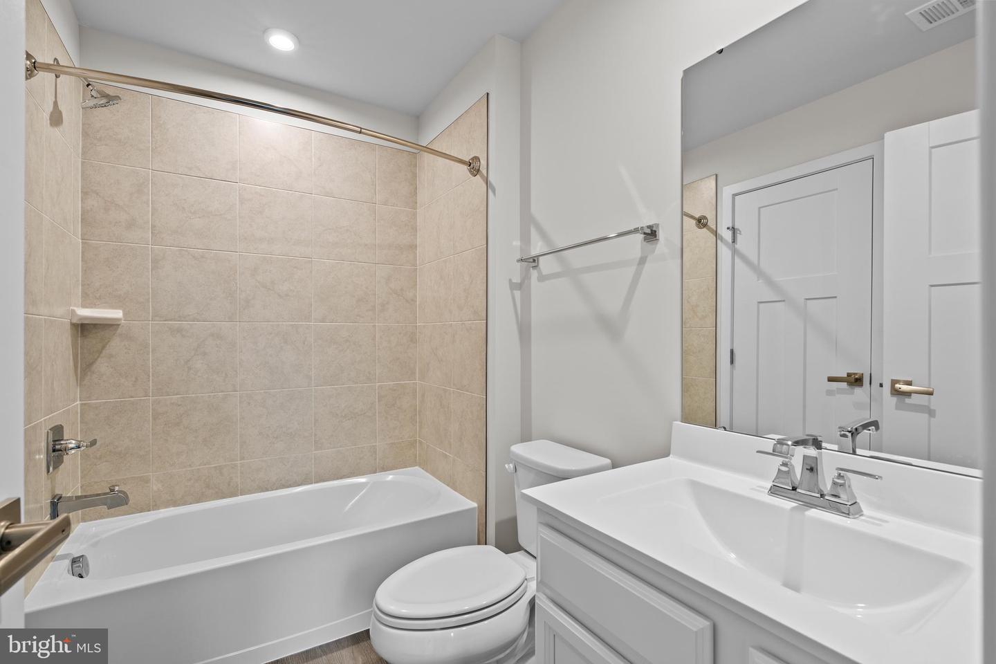 14024 SUNRISE VALLEY DR, HERNDON, Virginia 20171, 4 Bedrooms Bedrooms, ,4 BathroomsBathrooms,Residential,For sale,14024 SUNRISE VALLEY DR,VAFX2276856 MLS # VAFX2276856 14024 SUNRISE VALLEY DR, HERNDON, Virginia 20171, 4 Bedrooms Bedrooms, ,4 BathroomsBathrooms,Residential,For sale,14024 SUNRISE VALLEY DR,VAFX2276856 MLS # VAFX2276856