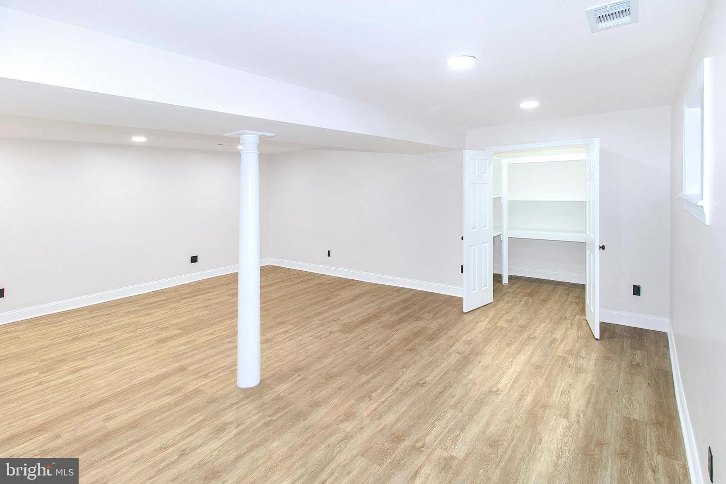 21111 DEEP FURROW CT, ASHBURN, Virginia 20147, 5 Bedrooms Bedrooms, ,3 BathroomsBathrooms,Residential,For sale,21111 DEEP FURROW CT,VALO2110020 MLS # VALO2110020 21111 DEEP FURROW CT, ASHBURN, Virginia 20147, 5 Bedrooms Bedrooms, ,3 BathroomsBathrooms,Residential,For sale,21111 DEEP FURROW CT,VALO2110020 MLS # VALO2110020