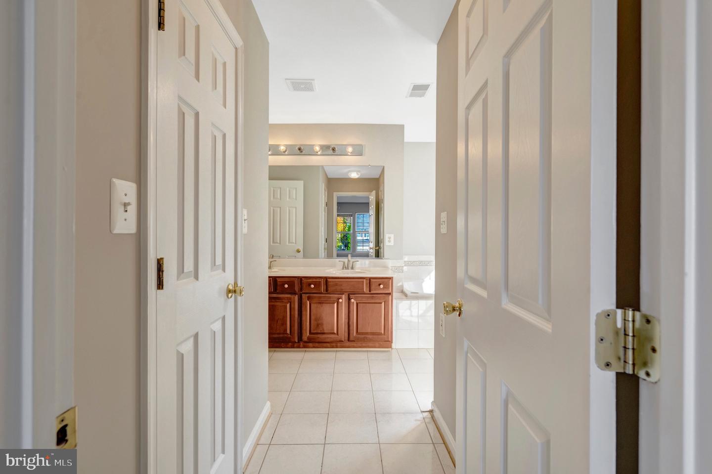 8605 ELLIS FORD PL, GAINESVILLE, Virginia 20155, 5 Bedrooms Bedrooms, ,4 BathroomsBathrooms,Residential,For sale,8605 ELLIS FORD PL,VAPW2106940 MLS # VAPW2106940