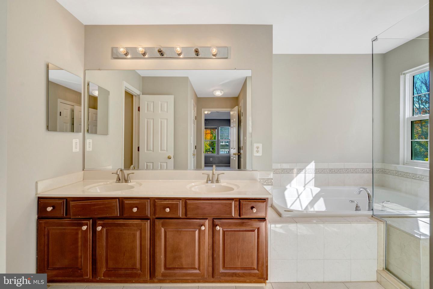 8605 ELLIS FORD PL, GAINESVILLE, Virginia 20155, 5 Bedrooms Bedrooms, ,4 BathroomsBathrooms,Residential,For sale,8605 ELLIS FORD PL,VAPW2106940 MLS # VAPW2106940