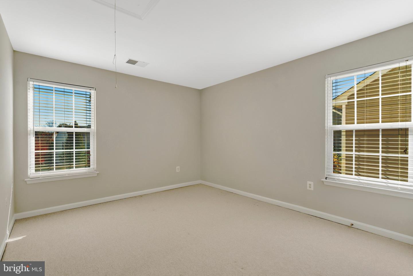 8605 ELLIS FORD PL, GAINESVILLE, Virginia 20155, 5 Bedrooms Bedrooms, ,4 BathroomsBathrooms,Residential,For sale,8605 ELLIS FORD PL,VAPW2106940 MLS # VAPW2106940