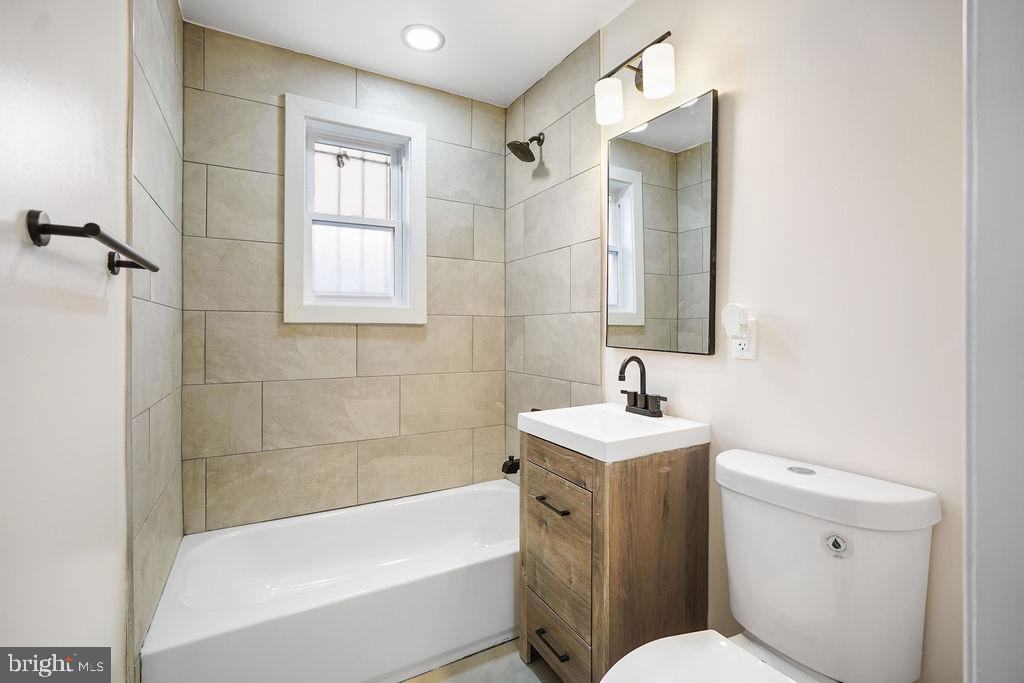 3109 24TH ST SE, WASHINGTON, District Of Columbia 20020, 2 Bedrooms Bedrooms, 2 Rooms Rooms,2 BathroomsBathrooms,Residential,For sale,3109 24TH ST SE,DCDC2229576 MLS # DCDC2229576