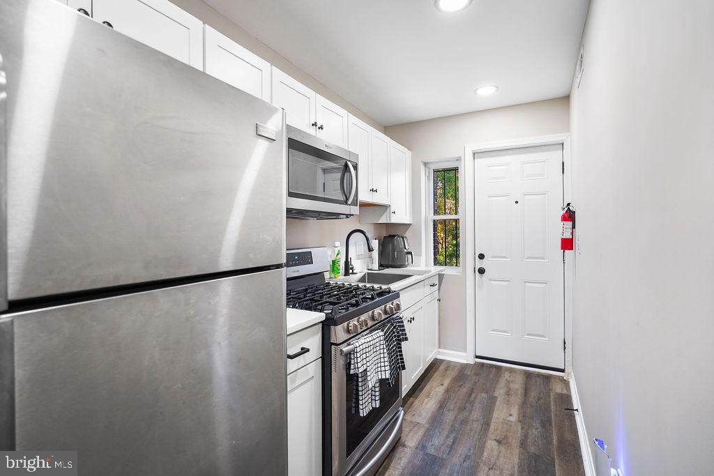 3109 24TH ST SE, WASHINGTON, District Of Columbia 20020, 2 Bedrooms Bedrooms, 2 Rooms Rooms,2 BathroomsBathrooms,Residential,For sale,3109 24TH ST SE,DCDC2229576 MLS # DCDC2229576