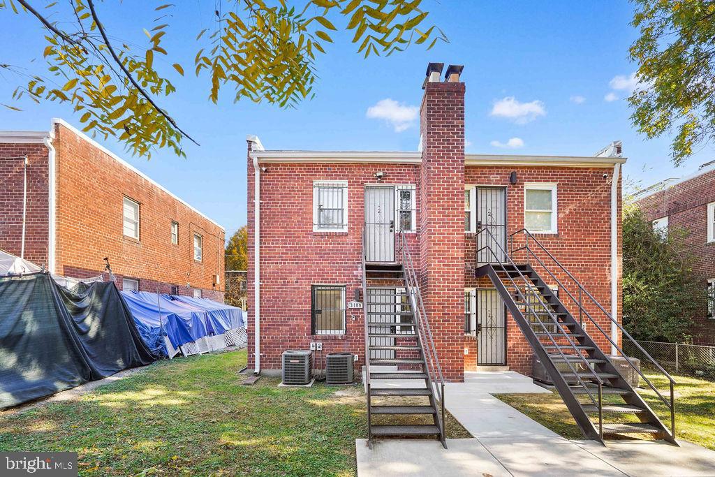 3109 24TH ST SE, WASHINGTON, District Of Columbia 20020, 2 Bedrooms Bedrooms, 2 Rooms Rooms,2 BathroomsBathrooms,Residential,For sale,3109 24TH ST SE,DCDC2229576 MLS # DCDC2229576