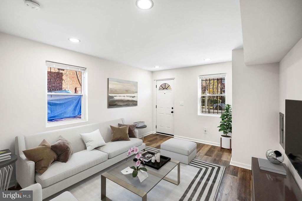 3109 24TH ST SE, WASHINGTON, District Of Columbia 20020, 2 Bedrooms Bedrooms, 2 Rooms Rooms,2 BathroomsBathrooms,Residential,For sale,3109 24TH ST SE,DCDC2229576 MLS # DCDC2229576