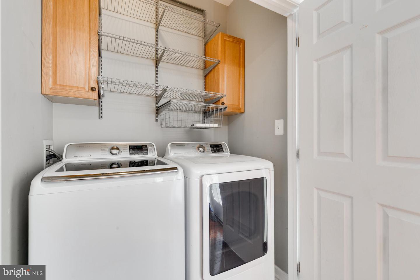 42791 FLANNIGAN TER, CHANTILLY, Virginia 20152, 4 Bedrooms Bedrooms, ,2 BathroomsBathrooms,Residential,For sale,42791 FLANNIGAN TER,VALO2110060 MLS # VALO2110060