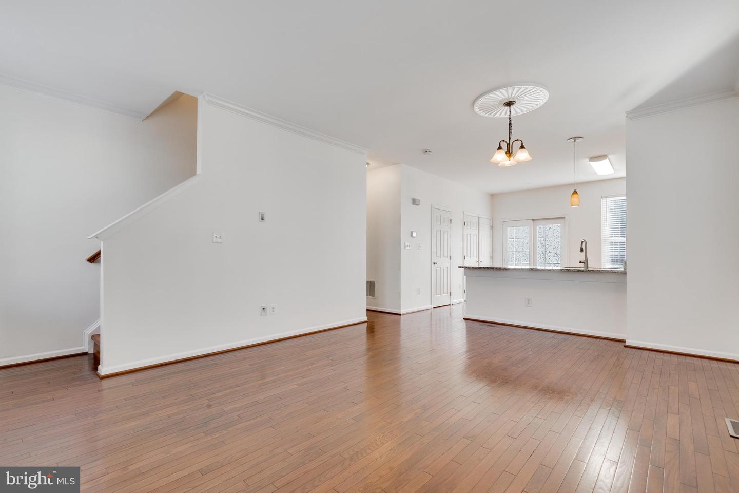 42791 FLANNIGAN TER, CHANTILLY, Virginia 20152, 4 Bedrooms Bedrooms, ,2 BathroomsBathrooms,Residential,For sale,42791 FLANNIGAN TER,VALO2110060 MLS # VALO2110060