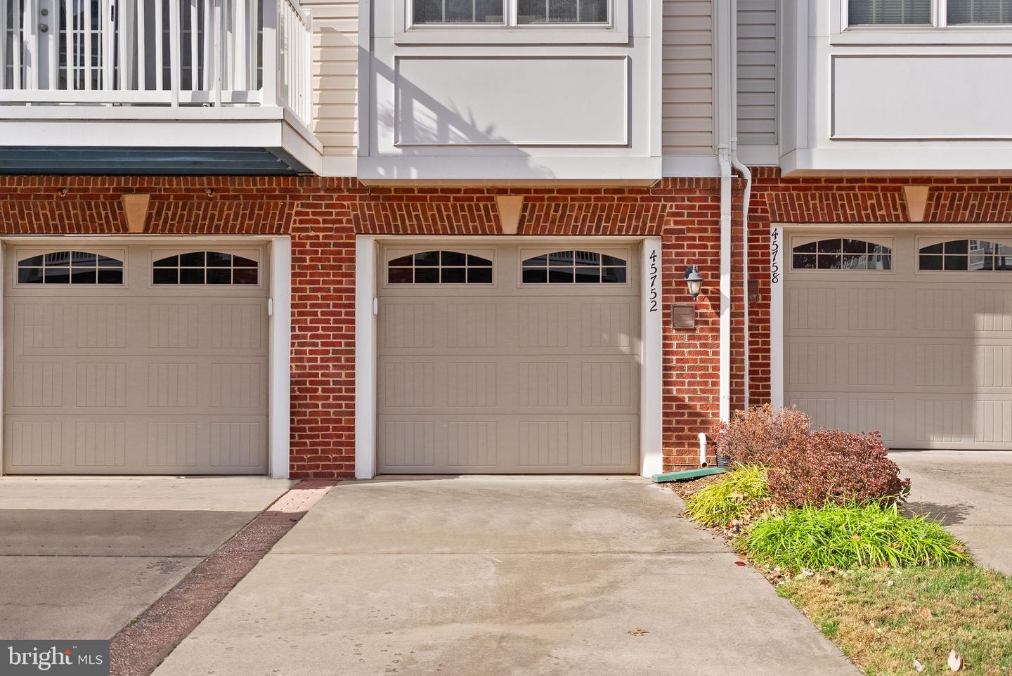 45752 WINDING BRANCH TER, STERLING, Virginia 20166, 3 Bedrooms Bedrooms, ,2 BathroomsBathrooms,Residential,For sale,45752 WINDING BRANCH TER,VALO2110096 MLS # VALO2110096