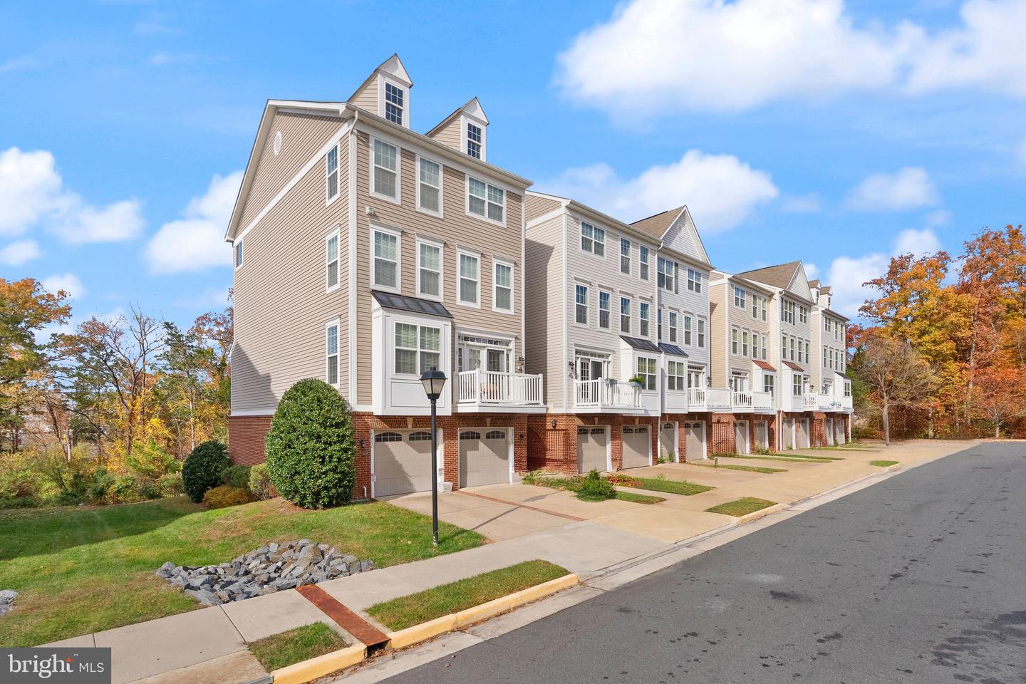 45752 WINDING BRANCH TER, STERLING, Virginia 20166, 3 Bedrooms Bedrooms, ,2 BathroomsBathrooms,Residential,For sale,45752 WINDING BRANCH TER,VALO2110096 MLS # VALO2110096