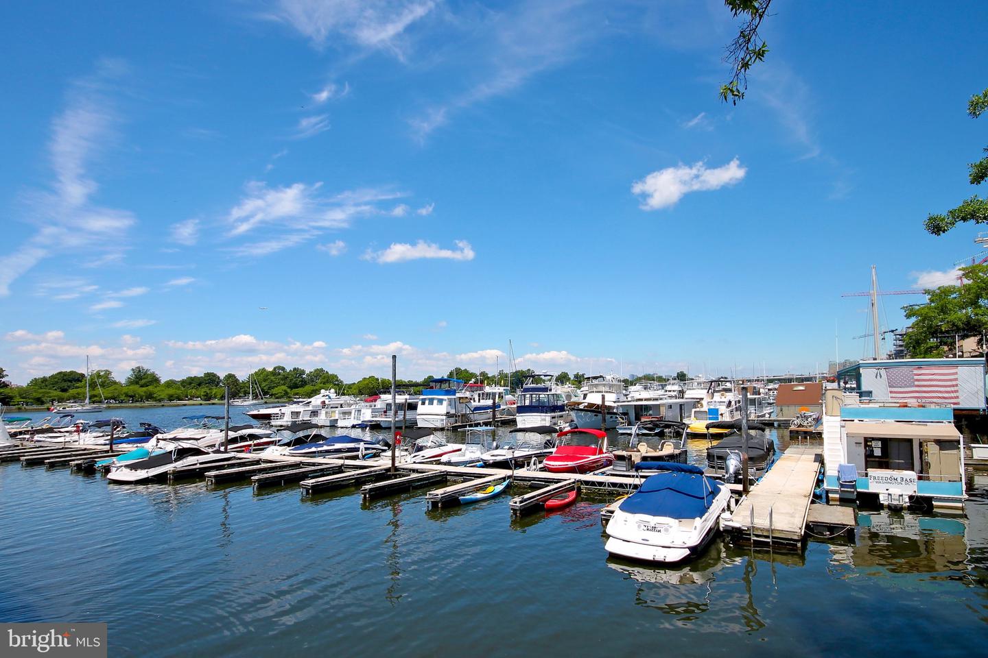 395 O ST SW, WASHINGTON, District Of Columbia 20024, 3 Bedrooms Bedrooms, ,1 BathroomBathrooms,Residential,For sale,395 O ST SW,DCDC2229746 MLS # DCDC2229746