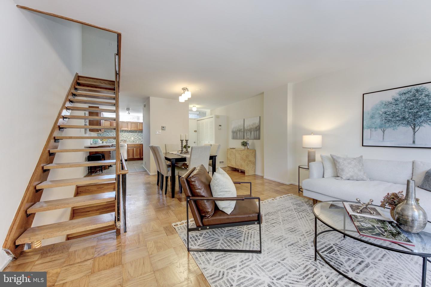 395 O ST SW, WASHINGTON, District Of Columbia 20024, 3 Bedrooms Bedrooms, ,1 BathroomBathrooms,Residential,For sale,395 O ST SW,DCDC2229746 MLS # DCDC2229746