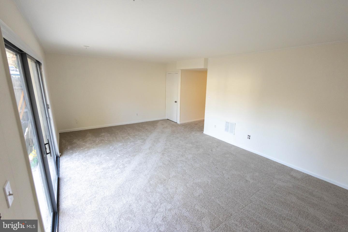8344 DARLINGTON ST #486, SPRINGFIELD, Virginia 22152, 3 Bedrooms Bedrooms, 6 Rooms Rooms,2 BathroomsBathrooms,Residential,For sale,8344 DARLINGTON ST #486,VAFX2277104 MLS # VAFX2277104 8344 DARLINGTON ST #486, SPRINGFIELD, Virginia 22152, 3 Bedrooms Bedrooms, 6 Rooms Rooms,2 BathroomsBathrooms,Residential,For sale,8344 DARLINGTON ST #486,VAFX2277104 MLS # VAFX2277104