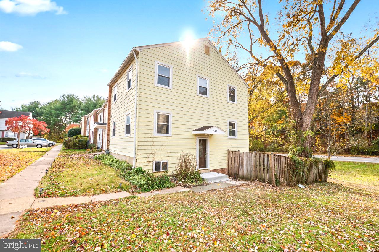 9662 WESTPORT LN, BURKE, Virginia 22015, 3 Bedrooms Bedrooms, ,3 BathroomsBathrooms,Residential,For sale,9662 WESTPORT LN,VAFX2277132 MLS # VAFX2277132 9662 WESTPORT LN, BURKE, Virginia 22015, 3 Bedrooms Bedrooms, ,3 BathroomsBathrooms,Residential,For sale,9662 WESTPORT LN,VAFX2277132 MLS # VAFX2277132