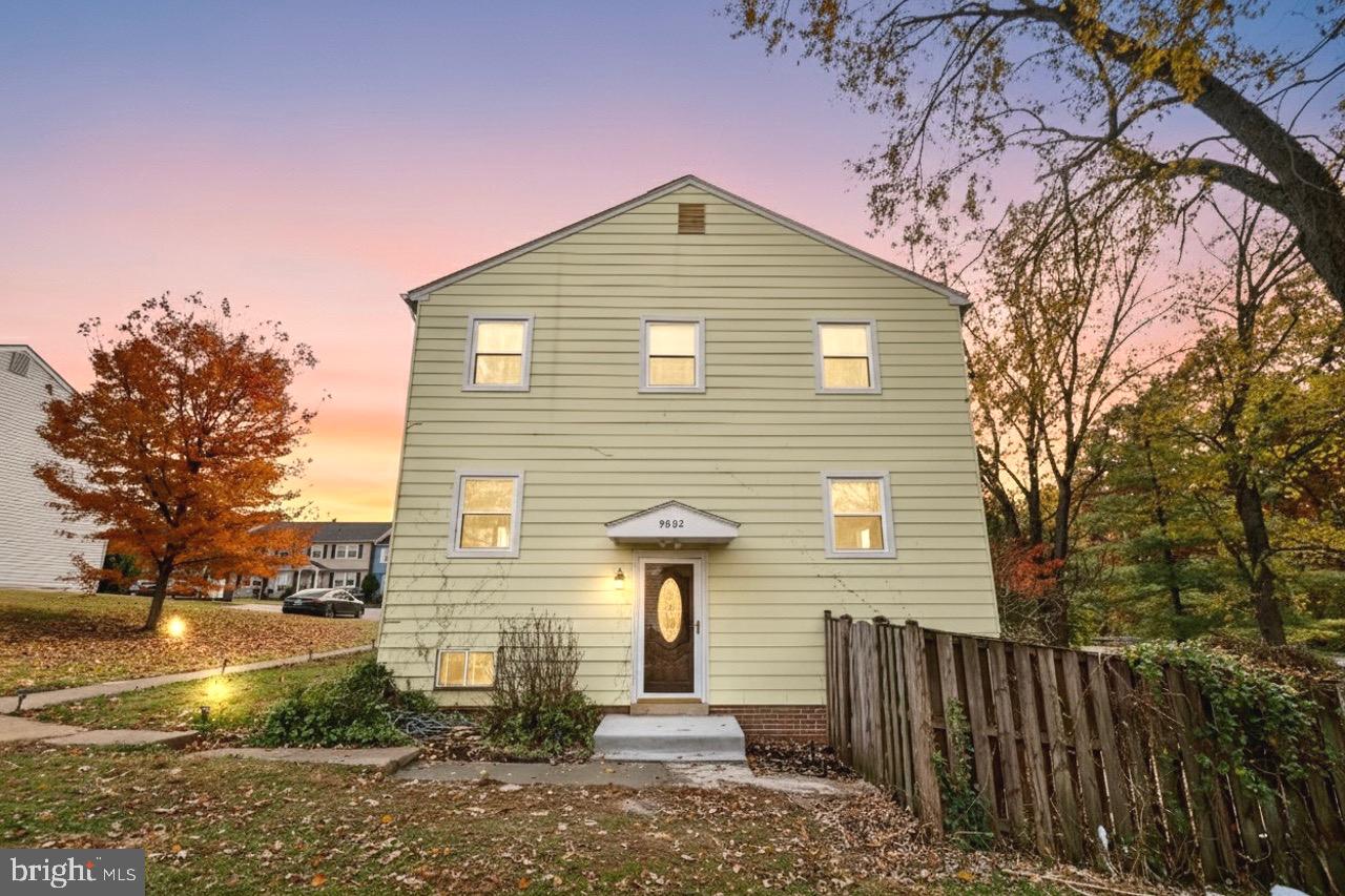 9662 WESTPORT LN, BURKE, Virginia 22015, 3 Bedrooms Bedrooms, ,3 BathroomsBathrooms,Residential,For sale,9662 WESTPORT LN,VAFX2277132 MLS # VAFX2277132 9662 WESTPORT LN, BURKE, Virginia 22015, 3 Bedrooms Bedrooms, ,3 BathroomsBathrooms,Residential,For sale,9662 WESTPORT LN,VAFX2277132 MLS # VAFX2277132