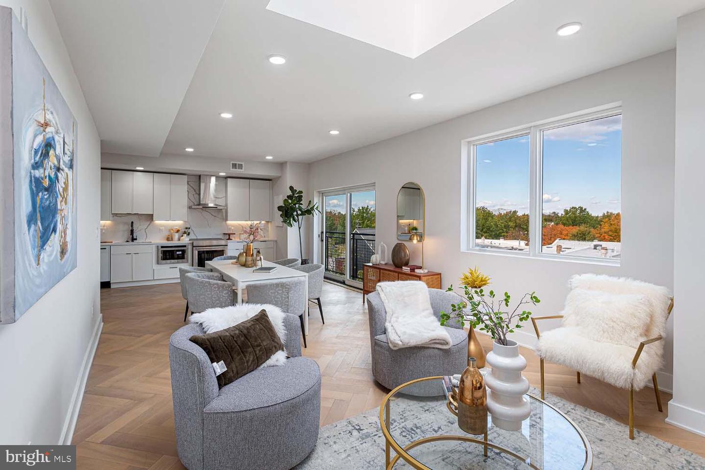 1516 EAST CAPITOL ST NE #F, WASHINGTON, District Of Columbia 20003, 2 Bedrooms Bedrooms, ,2 BathroomsBathrooms,Residential,For sale,1516 EAST CAPITOL ST NE #F,DCDC2229850 MLS # DCDC2229850