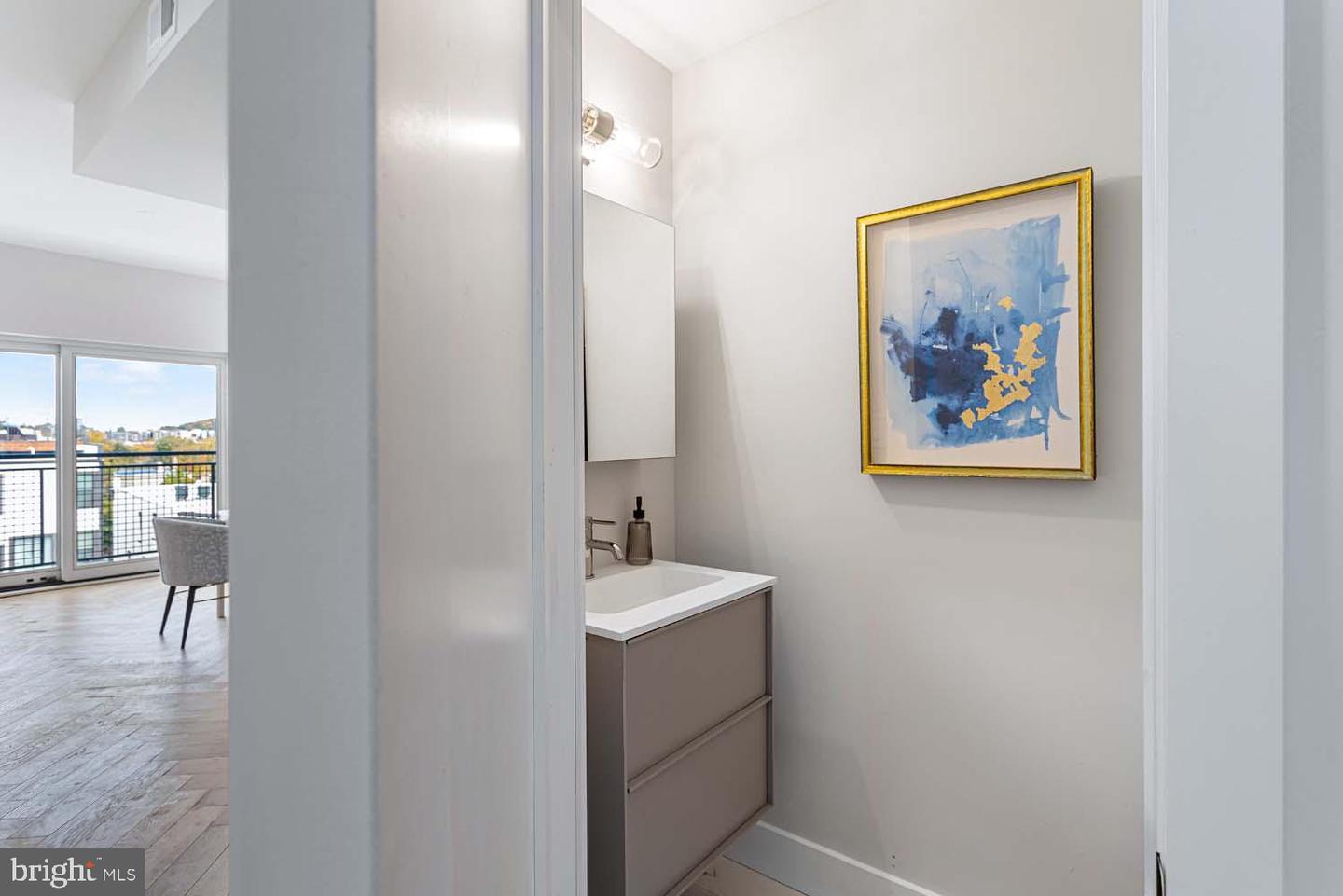 1516 EAST CAPITOL ST NE #F, WASHINGTON, District Of Columbia 20003, 2 Bedrooms Bedrooms, ,2 BathroomsBathrooms,Residential,For sale,1516 EAST CAPITOL ST NE #F,DCDC2229850 MLS # DCDC2229850