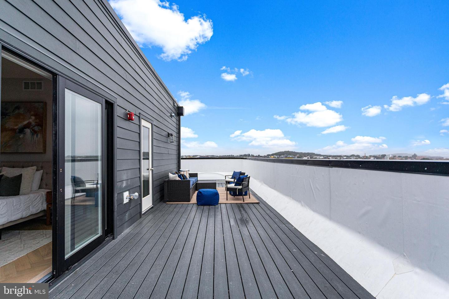 1516 EAST CAPITOL ST NE #F, WASHINGTON, District Of Columbia 20003, 2 Bedrooms Bedrooms, ,2 BathroomsBathrooms,Residential,For sale,1516 EAST CAPITOL ST NE #F,DCDC2229850 MLS # DCDC2229850