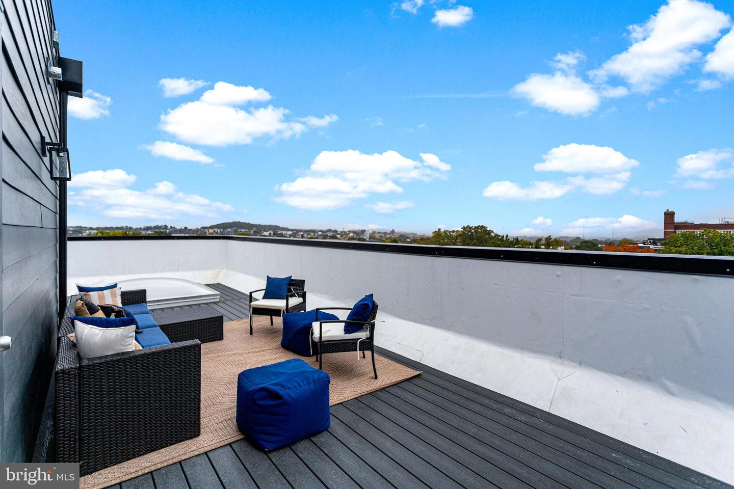 1516 EAST CAPITOL ST NE #F, WASHINGTON, District Of Columbia 20003, 2 Bedrooms Bedrooms, ,2 BathroomsBathrooms,Residential,For sale,1516 EAST CAPITOL ST NE #F,DCDC2229850 MLS # DCDC2229850