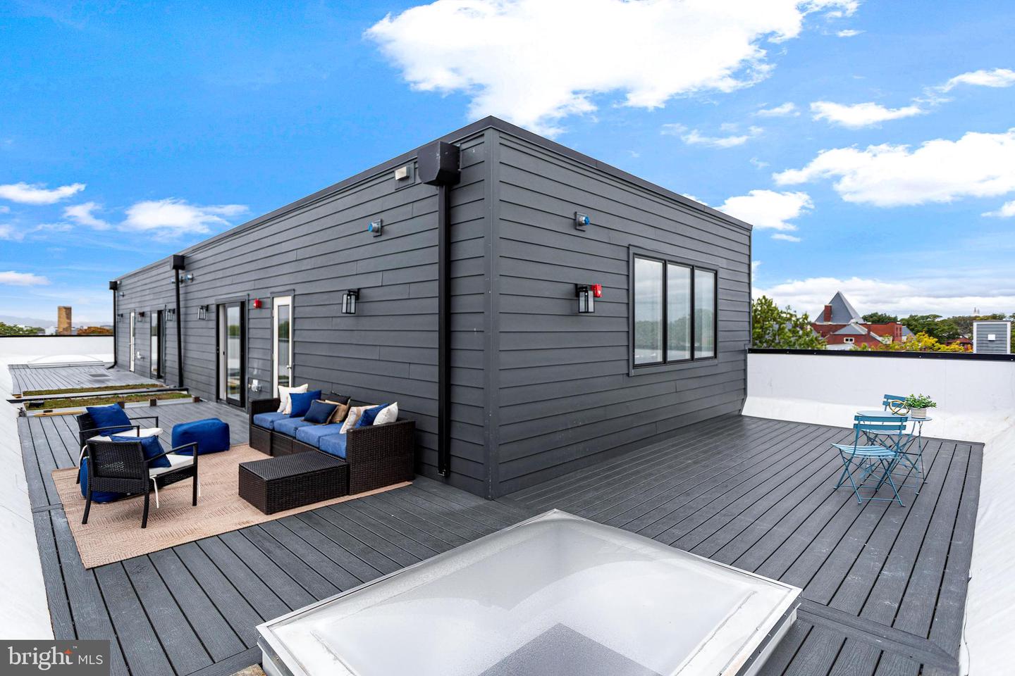 1516 EAST CAPITOL ST NE #F, WASHINGTON, District Of Columbia 20003, 2 Bedrooms Bedrooms, ,2 BathroomsBathrooms,Residential,For sale,1516 EAST CAPITOL ST NE #F,DCDC2229850 MLS # DCDC2229850