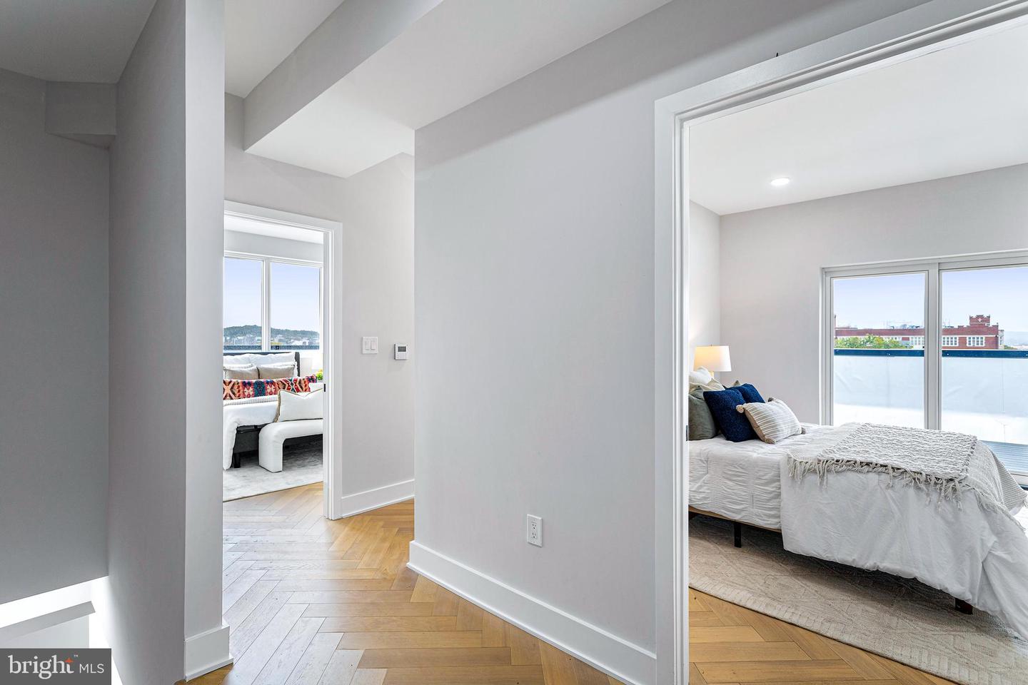 1516 EAST CAPITOL ST NE #F, WASHINGTON, District Of Columbia 20003, 2 Bedrooms Bedrooms, ,2 BathroomsBathrooms,Residential,For sale,1516 EAST CAPITOL ST NE #F,DCDC2229850 MLS # DCDC2229850