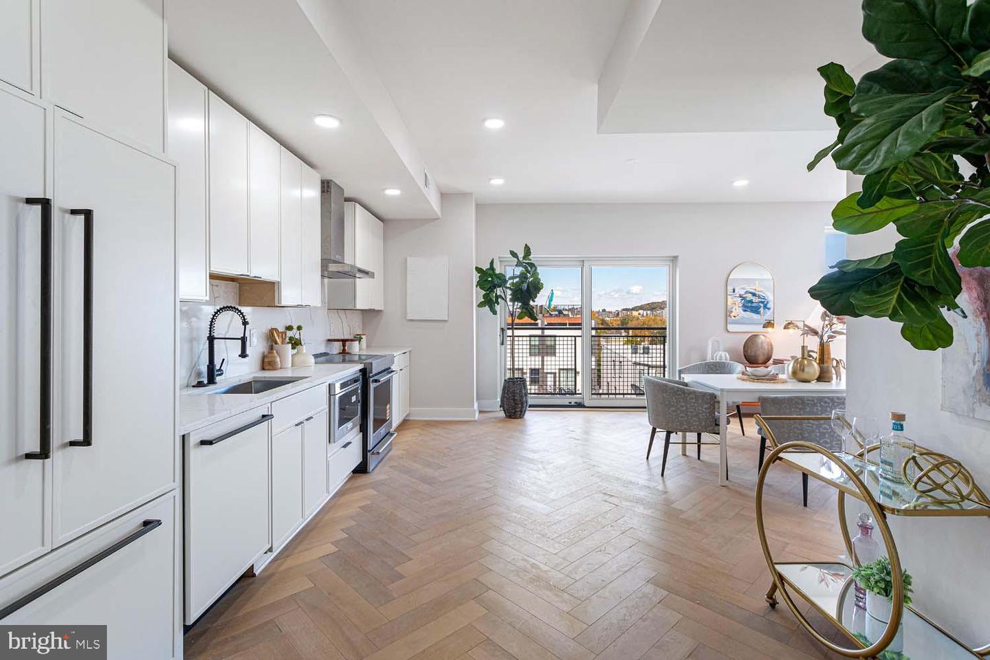 1516 EAST CAPITOL ST NE #F, WASHINGTON, District Of Columbia 20003, 2 Bedrooms Bedrooms, ,2 BathroomsBathrooms,Residential,For sale,1516 EAST CAPITOL ST NE #F,DCDC2229850 MLS # DCDC2229850