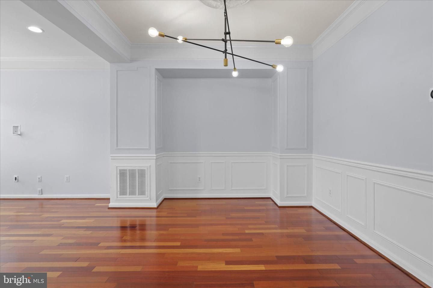 24686 NETTLE MILL SQ, ALDIE, Virginia 20105, 4 Bedrooms Bedrooms, ,3 BathroomsBathrooms,Residential,For sale,24686 NETTLE MILL SQ,VALO2110356 MLS # VALO2110356 24686 NETTLE MILL SQ, ALDIE, Virginia 20105, 4 Bedrooms Bedrooms, ,3 BathroomsBathrooms,Residential,For sale,24686 NETTLE MILL SQ,VALO2110356 MLS # VALO2110356