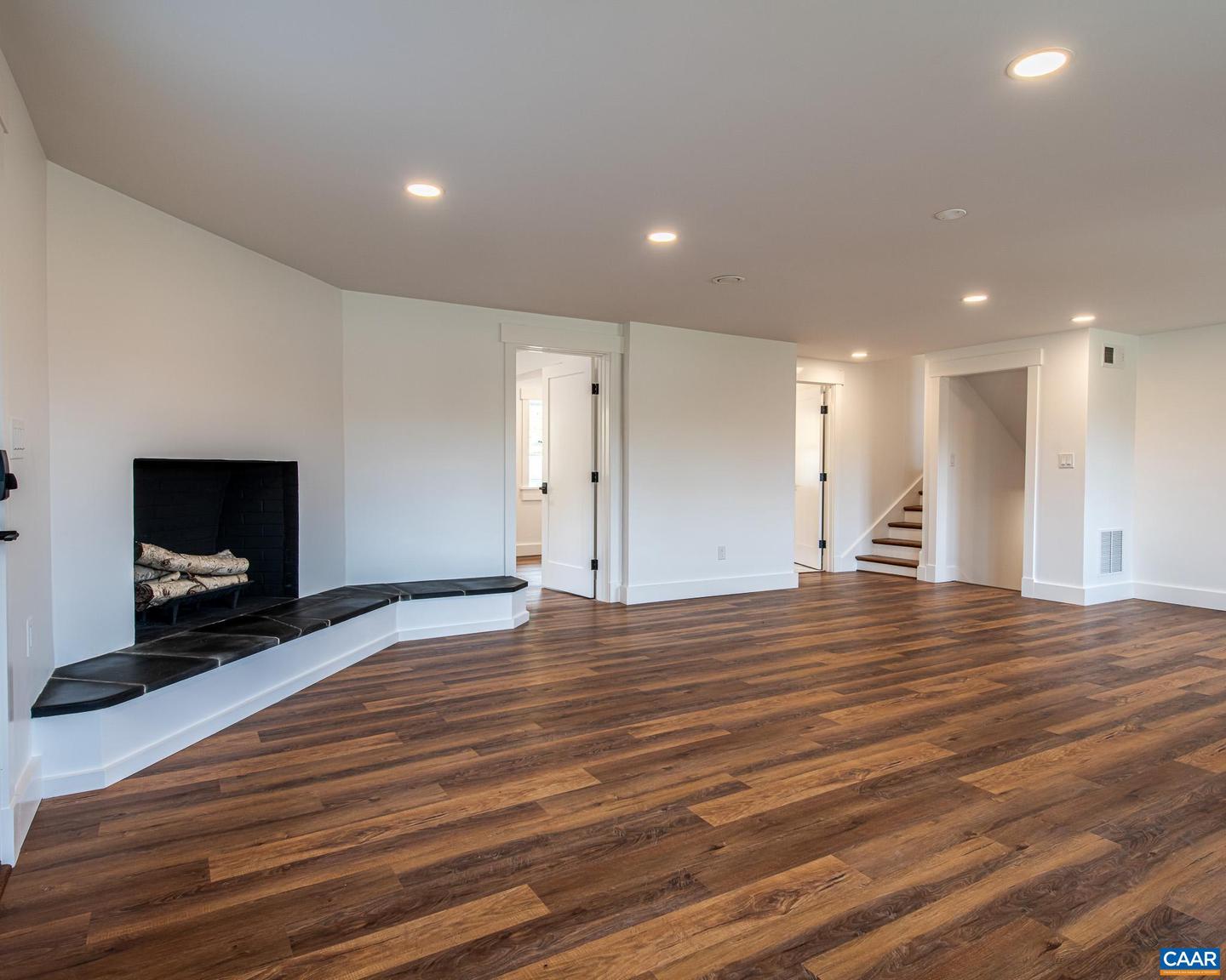 49 CANTERBURY RD, CHARLOTTESVILLE, Virginia 22903, 5 Bedrooms Bedrooms, ,4 BathroomsBathrooms,Residential,For sale,49 CANTERBURY RD,670630 MLS # 670630