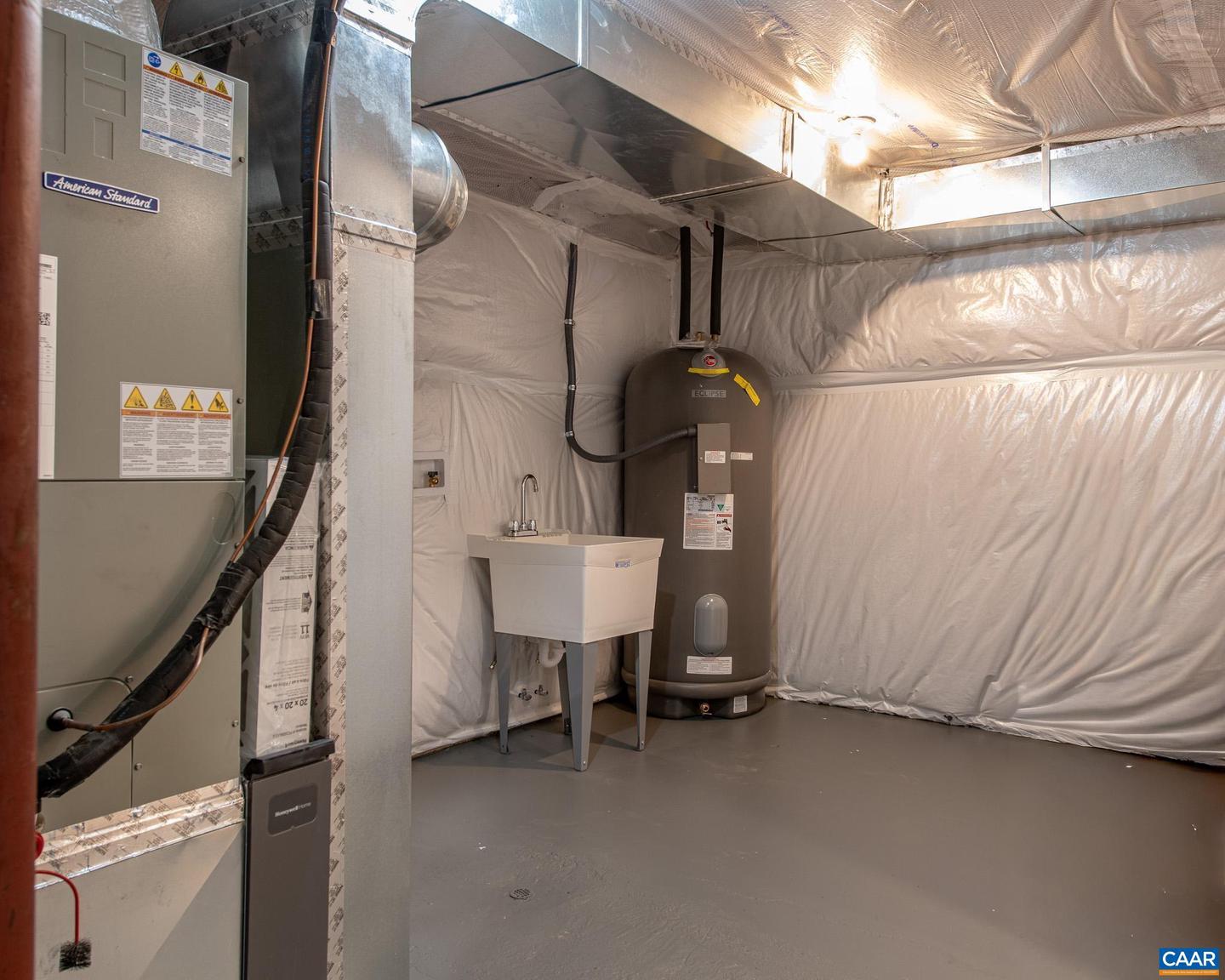 49 CANTERBURY RD, CHARLOTTESVILLE, Virginia 22903, 5 Bedrooms Bedrooms, ,4 BathroomsBathrooms,Residential,For sale,49 CANTERBURY RD,670630 MLS # 670630