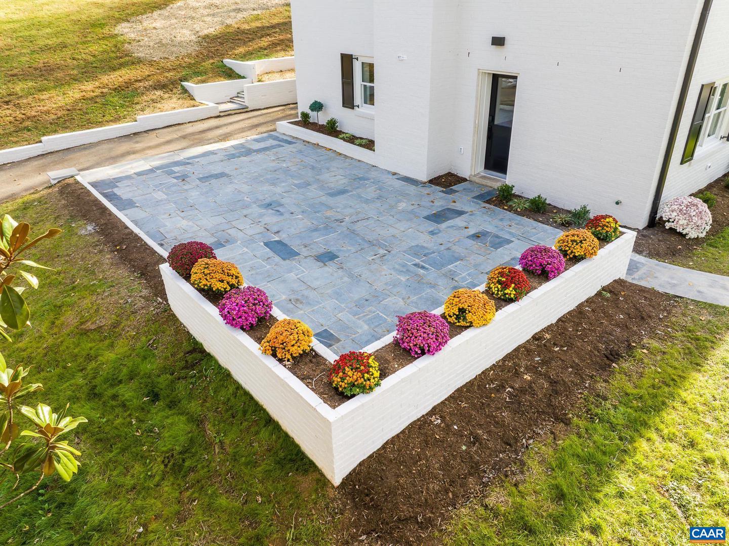 49 CANTERBURY RD, CHARLOTTESVILLE, Virginia 22903, 5 Bedrooms Bedrooms, ,4 BathroomsBathrooms,Residential,For sale,49 CANTERBURY RD,670630 MLS # 670630