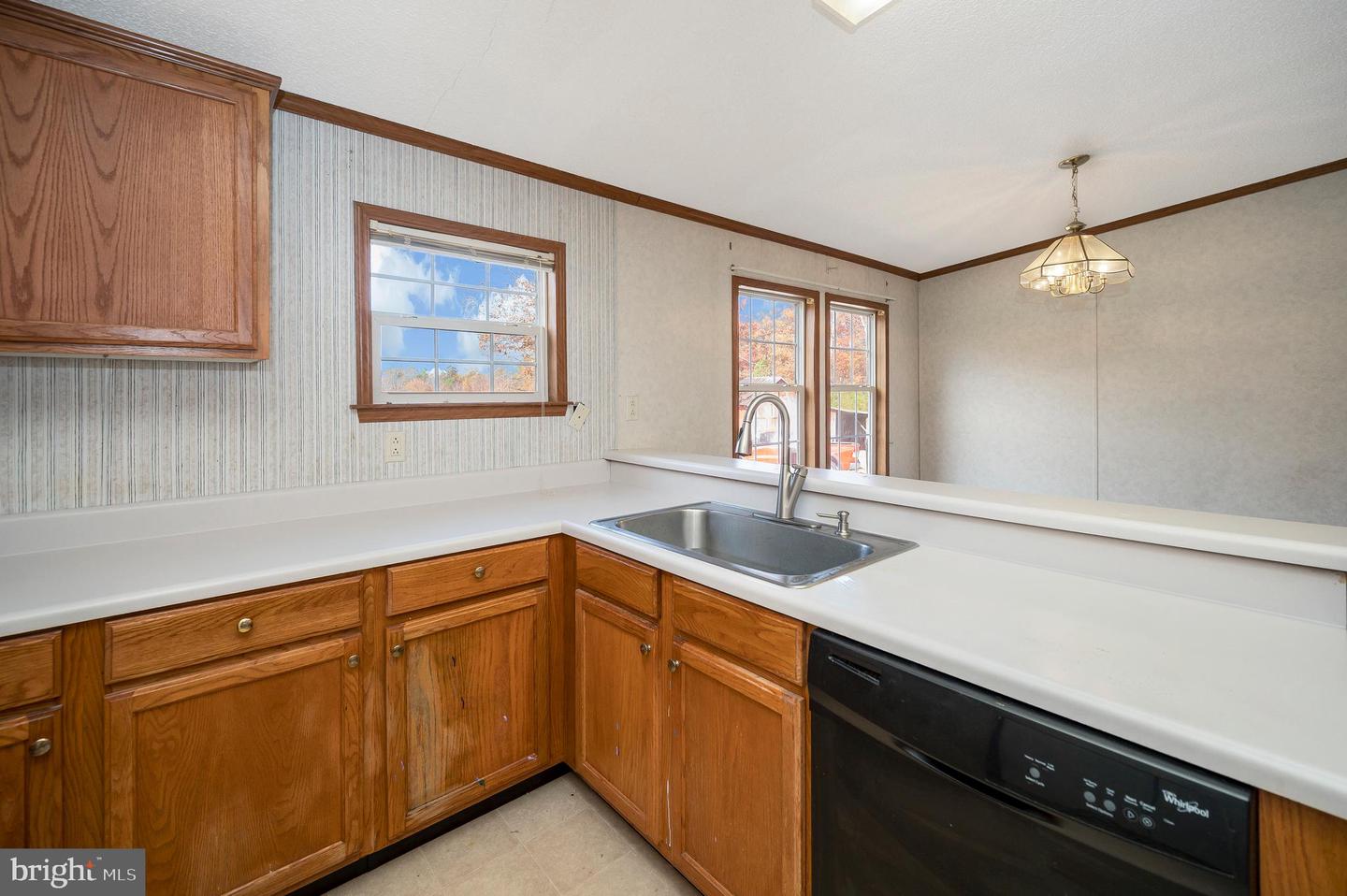 4645 THOMAS JEFFERSON PKWY, PALMYRA, Virginia 22963, 3 Bedrooms Bedrooms, 5 Rooms Rooms,2 BathroomsBathrooms,Residential,For sale,4645 THOMAS JEFFERSON PKWY,VAFN2000538 MLS # VAFN2000538 4645 THOMAS JEFFERSON PKWY, PALMYRA, Virginia 22963, 3 Bedrooms Bedrooms, 5 Rooms Rooms,2 BathroomsBathrooms,Residential,For sale,4645 THOMAS JEFFERSON PKWY,VAFN2000538 MLS # VAFN2000538