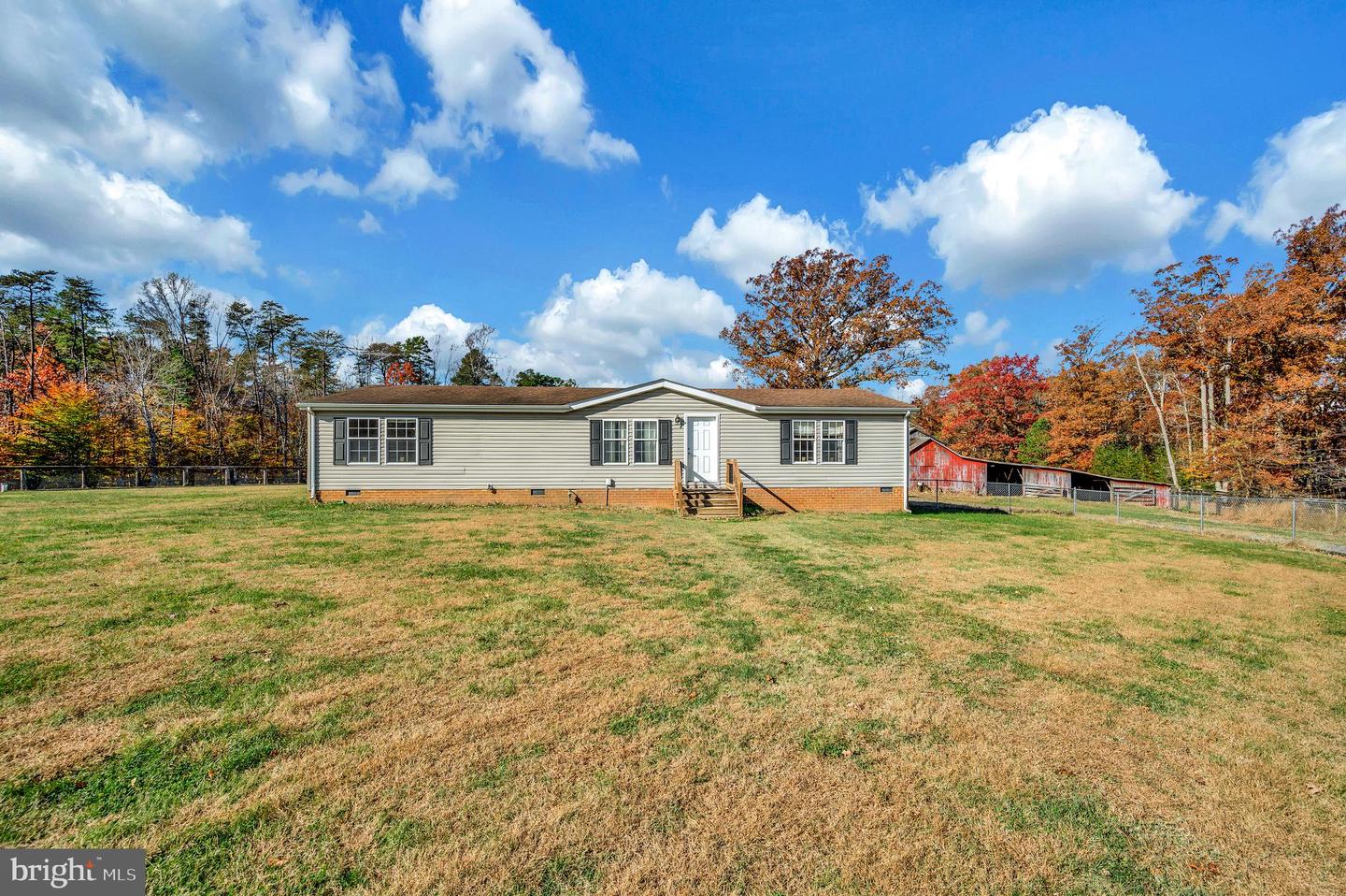 4645 THOMAS JEFFERSON PKWY, PALMYRA, Virginia 22963, 3 Bedrooms Bedrooms, 5 Rooms Rooms,2 BathroomsBathrooms,Residential,For sale,4645 THOMAS JEFFERSON PKWY,VAFN2000538 MLS # VAFN2000538 4645 THOMAS JEFFERSON PKWY, PALMYRA, Virginia 22963, 3 Bedrooms Bedrooms, 5 Rooms Rooms,2 BathroomsBathrooms,Residential,For sale,4645 THOMAS JEFFERSON PKWY,VAFN2000538 MLS # VAFN2000538